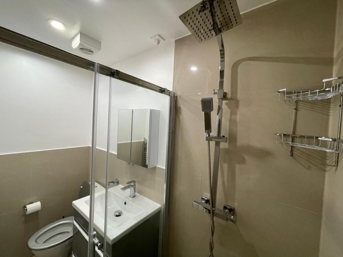 Luxury Studio Apartment Harrow on the Hill Exterior foto