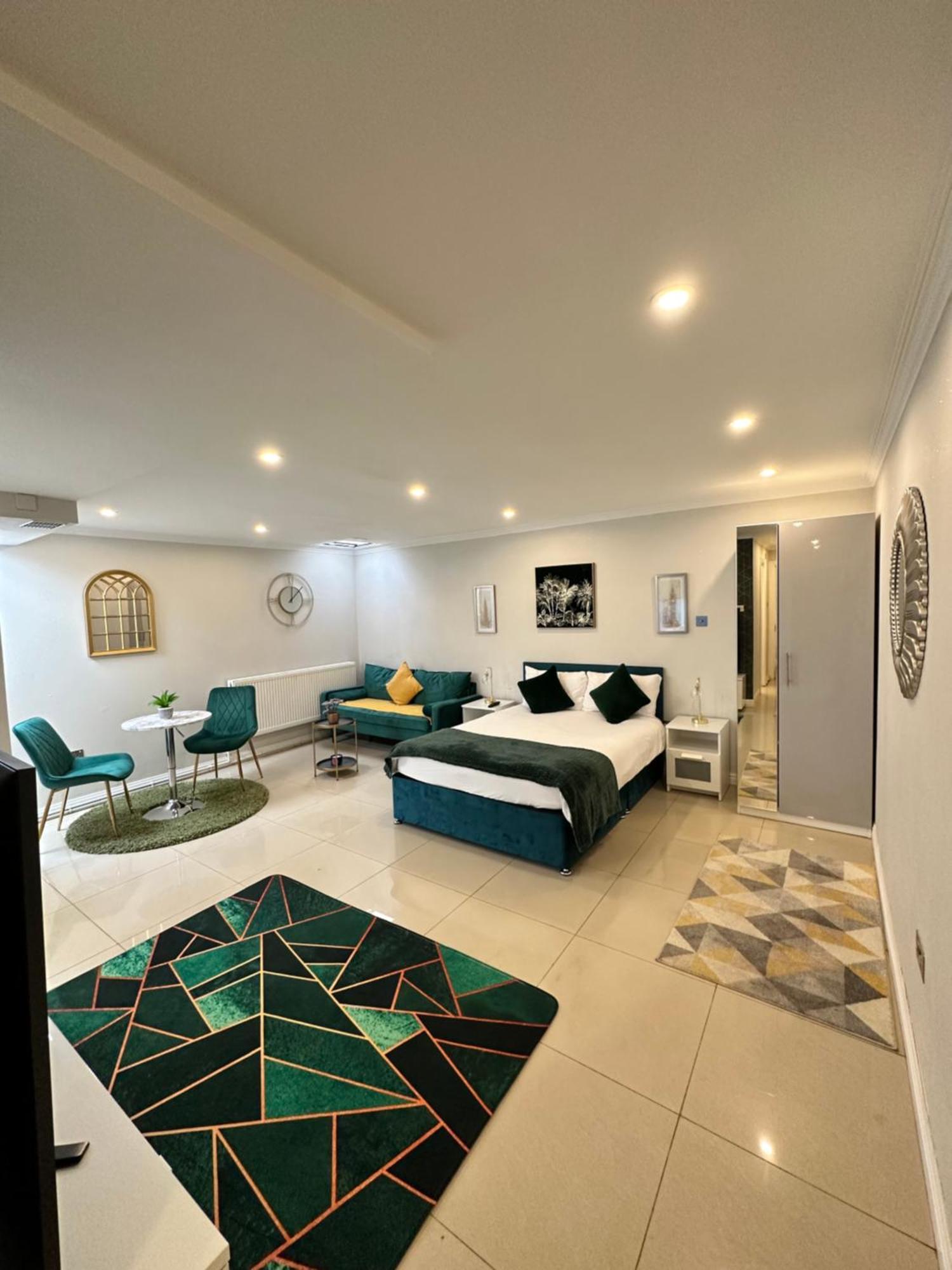 Luxury Studio Apartment Harrow on the Hill Exterior foto