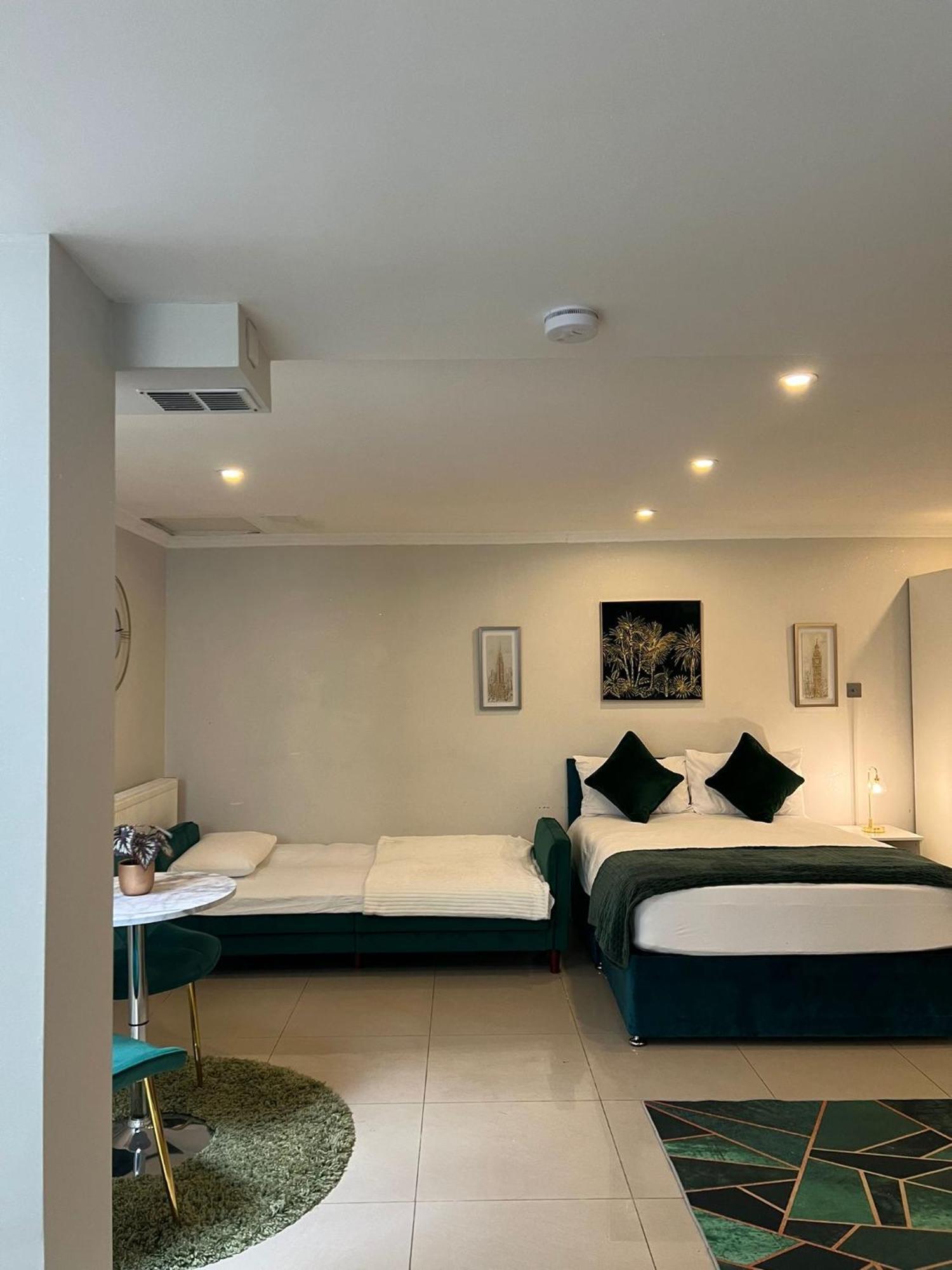 Luxury Studio Apartment Harrow on the Hill Exterior foto